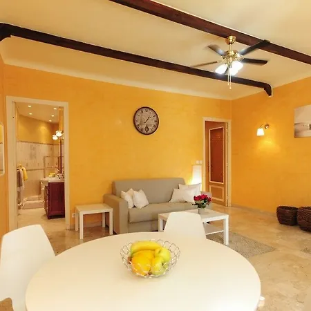 Le Royal Res. Negresco Five Stars House